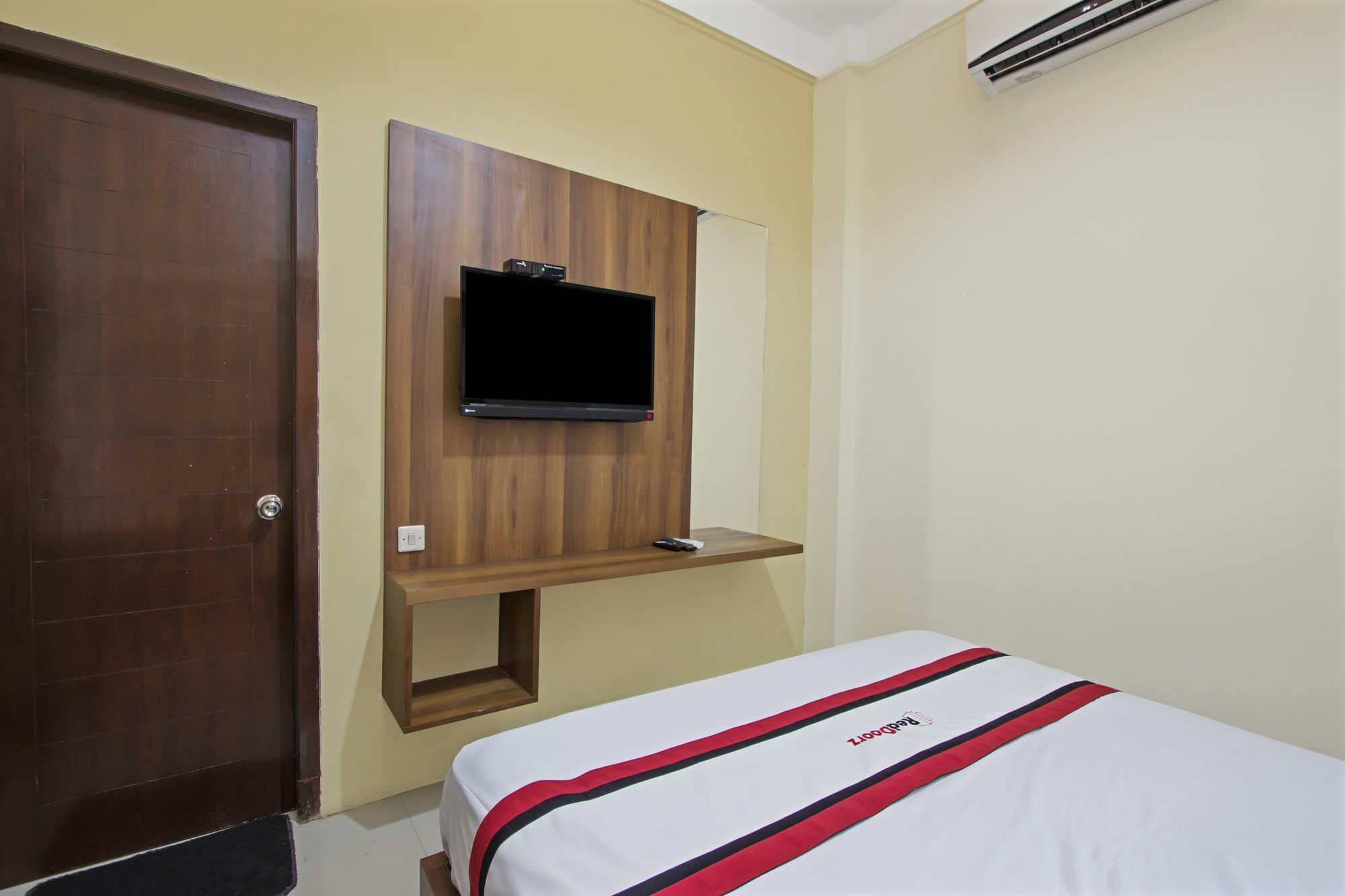 Reddoorz @ Babarsari Hotel Maguwo ภายนอก รูปภาพ
